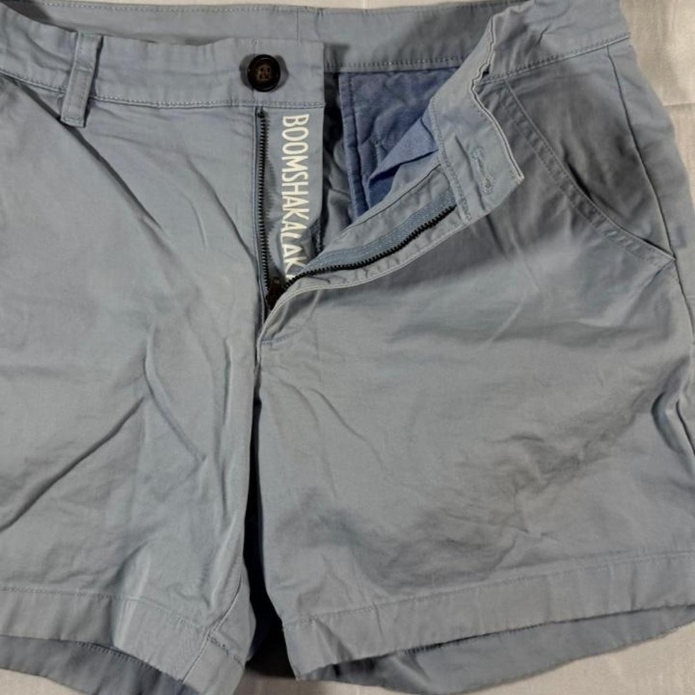 Chubbies Mens 30 Light Blue 5.5 Inch Inseam Stretch Twill Chino Shorts 0118